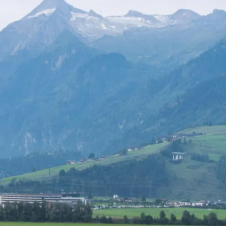 Ivy - Zell Am Apartment *