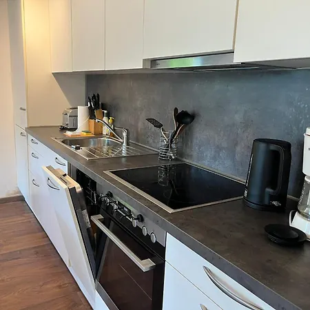 Ivy - Zell Am Apartment *