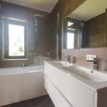 Ivy - Zell Am